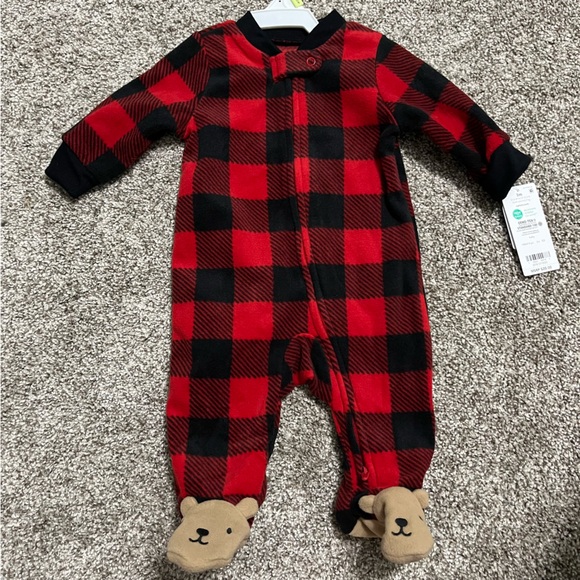 NWT Red & Black Buffalo Check Footie - Onesie - Picture 3 of 5